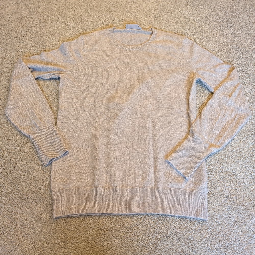 Everlane Crewneck Cashmere Sweater - Medium
